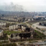 Росіяни продовжать нищити міста на Донеччині – британська розвідка