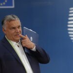 Єврокомісія може тимчасово зупинити виділення коштів Угорщині: причини