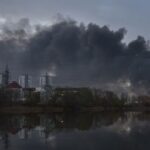 Держдеп США зберіг найвищий рівень небезпеки для поїздок в Україну