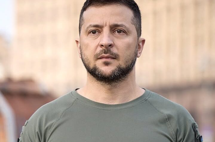 Володимир Зеленський під час заяви про дефіцит оборонного бюджету
