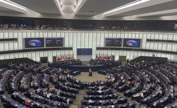Європарламент схвалив практичні рекомендації для ЄС з протидії зловмисному впливу РФ