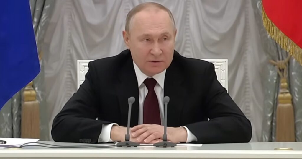 Путін наказав не завдавати ударів по Києву протягом трьох діб