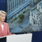Російські гроші ставлять на розморозку. Чи отримає Україна активи РФ та що пропонує Брюссель