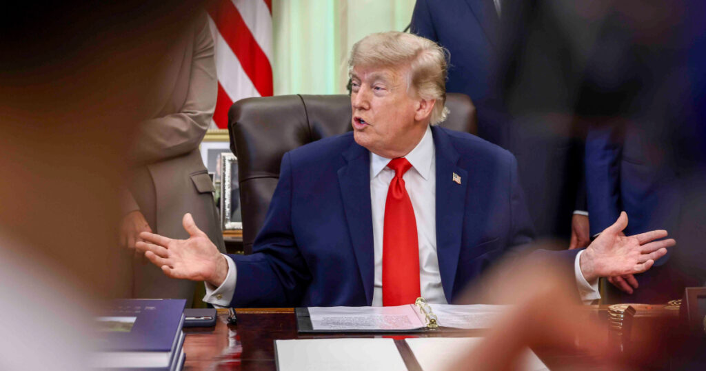 NYT: Трамп може запропонувати Росії бізнес-угоди ще до завершення війни в Україні