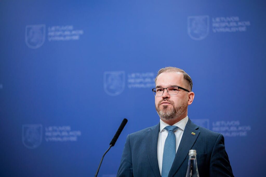 Міністр оборони Литви: збитий вночі дрон попередньо не містив вибухових речовин