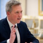 Міністр Сухопутних військ США Деніел Дрісколл іде у відставку