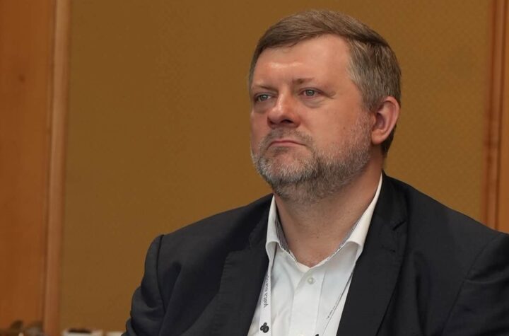 19:46, 13.09.2026 Перший заступник голови Ради закликає уряд не шукати винних, а налагодити діалог із опозицією, зокрема і в коаліції