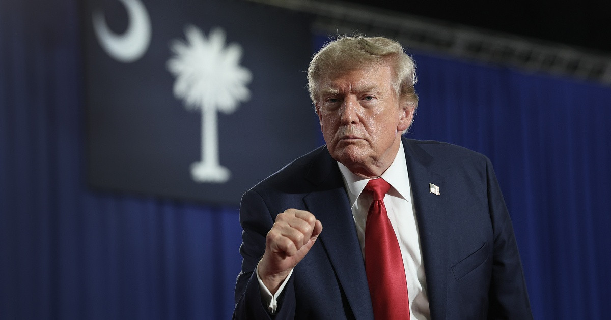 Reuters: Дональд Трамп з початку року майже 900 разів згадував Байдена