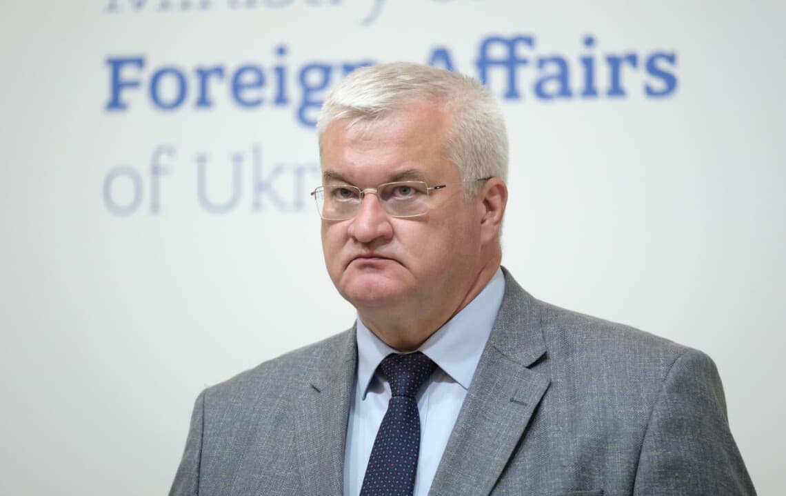 Сибіга: ЄС має ухвалювати санкції після кожного масованого удару РФ, а не чекати пакетів
