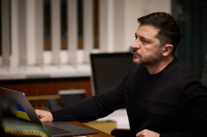Зеленський відповів, чи піде на другий термін, якщо вибори відбудуться під час війни