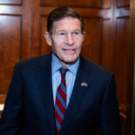 Співавтор закону Грема назвав рішення Трампа щодо російських санкцій підлим і боягузливим