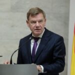 Глава МЗС Німеччини закликає скасувати обмеження щодо Starlink для України