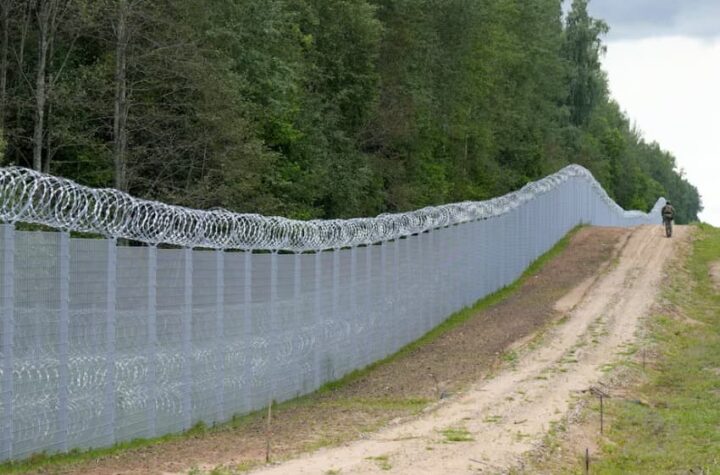Білорусь заборонила деякі товари з Латвії