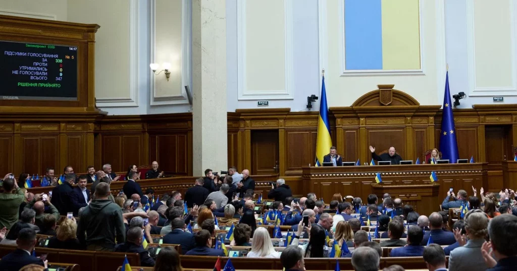 Як Верховна Рада працює під час російських бомбардувань і чому не всі нардепи хочуть голосувати в укритті