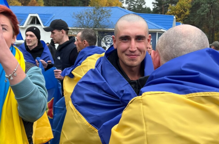 Україна та Росія провели обмін цивільними