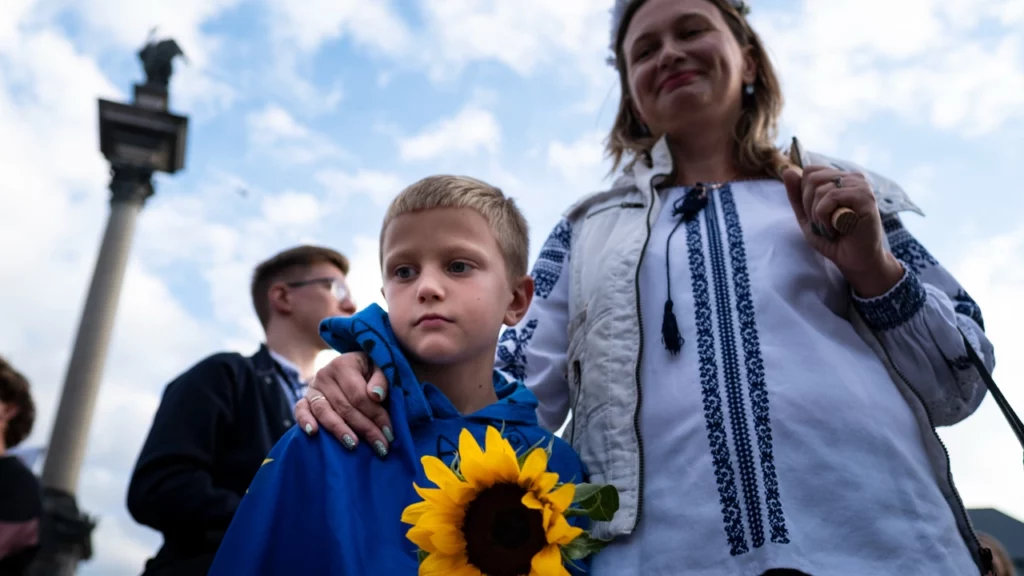 Опитування: 62% українців вважають, що у війні наразі не перемагає жодна зі сторін