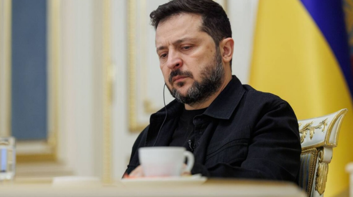 Очікуємо на підпис Гегсета майже місяць: Зеленський про ракети для Patriot і NASAMS