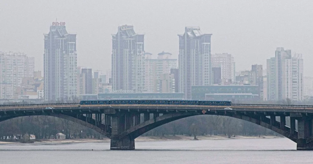 Чи можуть сітки захистити мости: експерт пояснив, чому це непросто