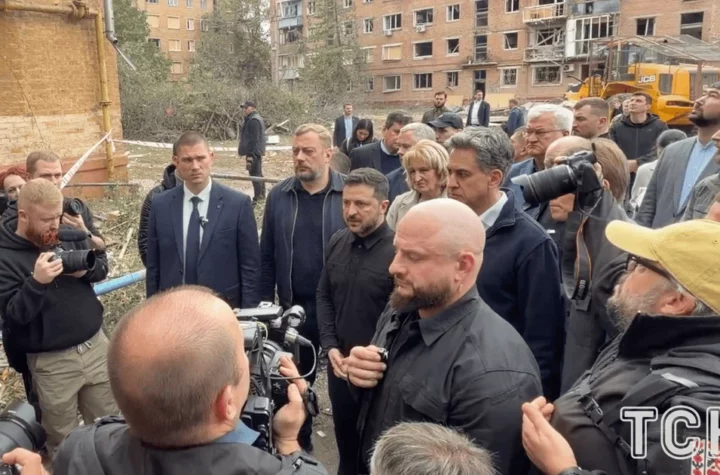Зеленський з Прилук оголосив, якою має бути відповідь Кремлю на терор (відео)