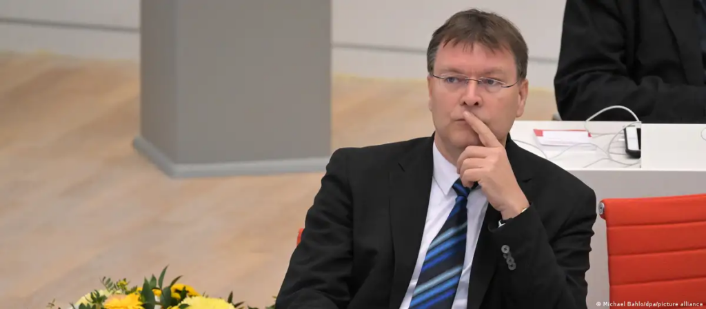 Німецькі ультраліві збирають делегацію для поїздки в РФ і Білорусь
