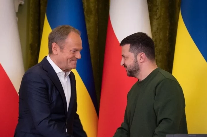 Скандал із роком УПА на Львівщині: Туск розкрив, як Зеленський відреагував на рішення облради