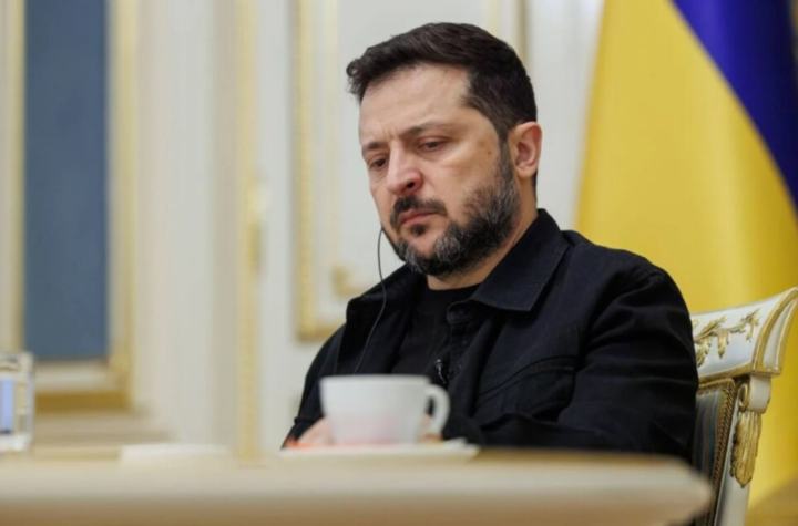 Зеленський назвав, скільки мільйонів українців виїхали за кордон через війну
