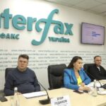 Зеленський та Залужний очолюють президентські рейтинги, Залужний також очолює рейтинг довіри
