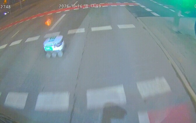В Естонії робот-кур'єр спричинив ДТП за участю автобуса та втік з місця події
