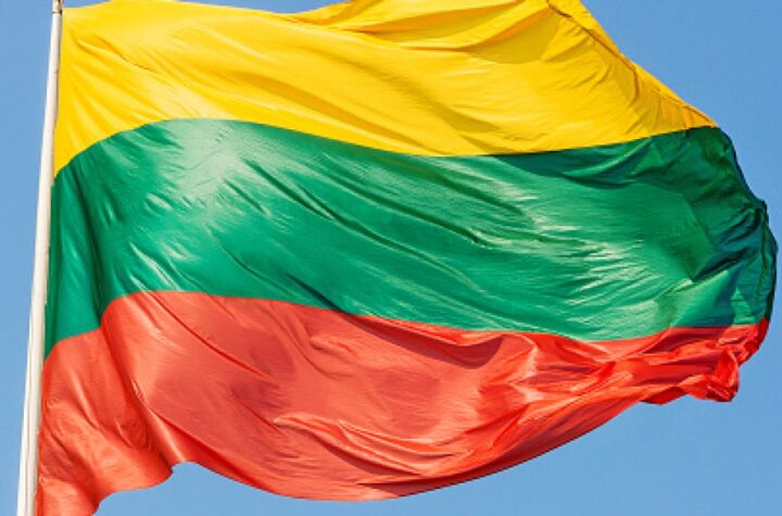 Уряд Литви схвалив обмеження на купівлю нерухомості громадянами РФ і Білорусі
